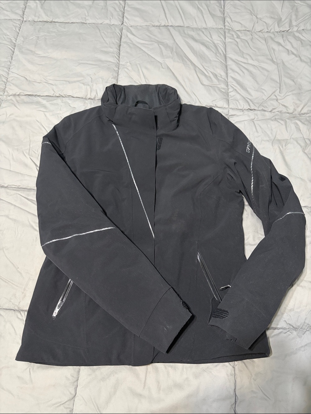 Women's Black Ski & Snow Jacket - Insulated Shell